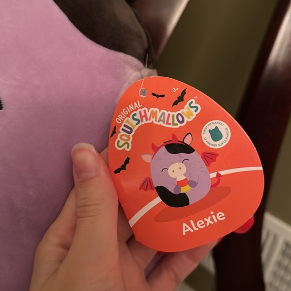 12” Alexie the Cow Devil NWT Squishmallow - Picture 3 of 3